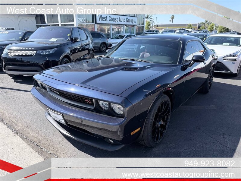 Used 2012 Dodge Challenger R/T RWD image 1
