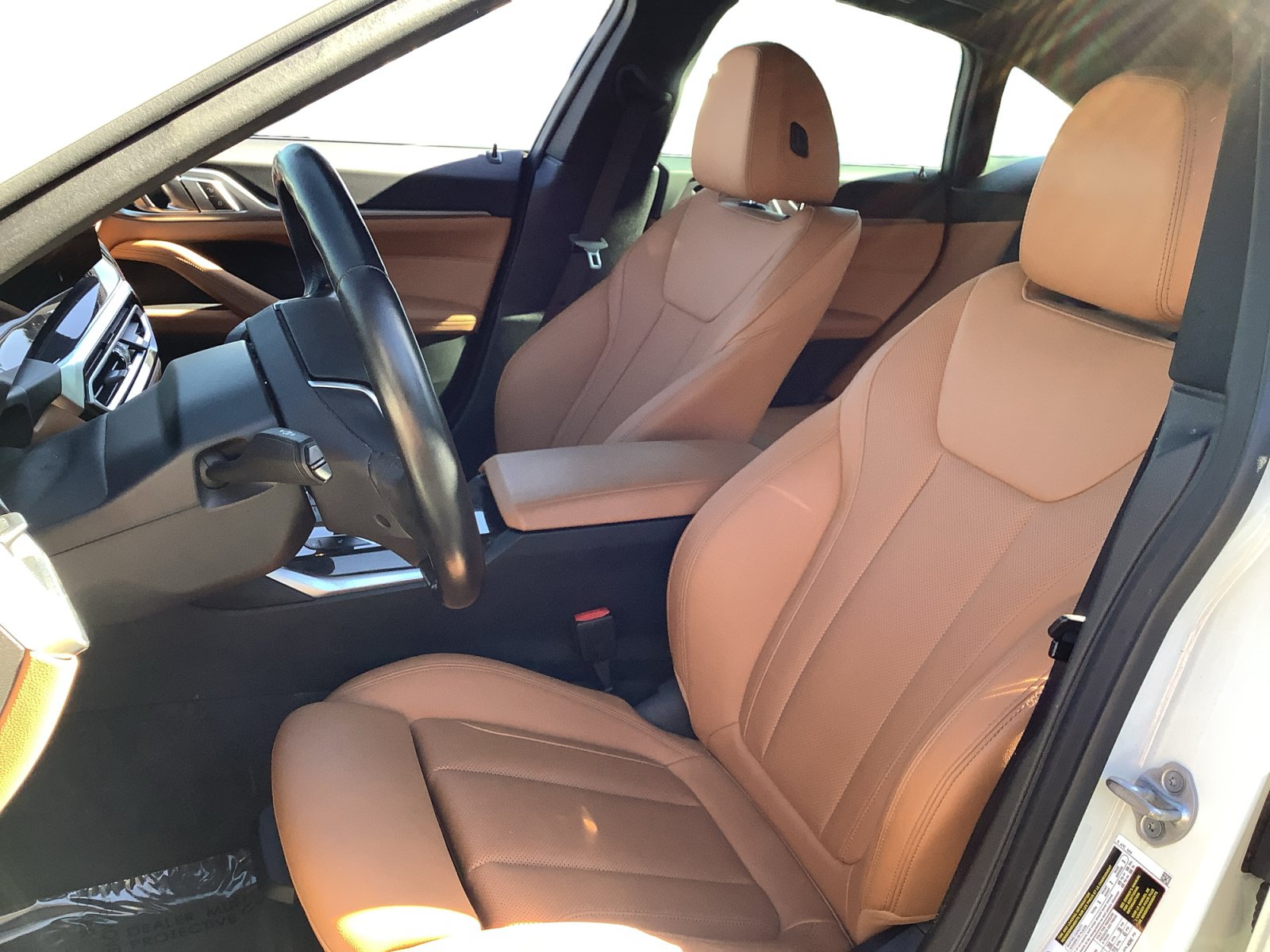 Used 2023 BMW i4 eDrive40 w/ Premium Package RWD image 9