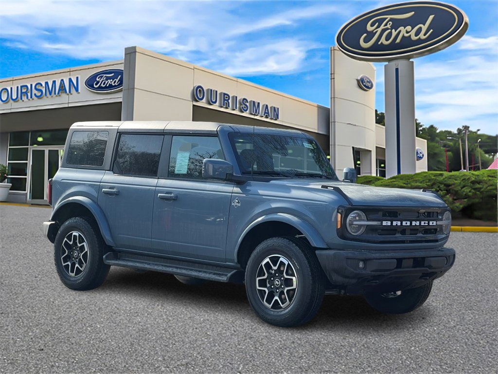 New 2025 Ford Bronco Outer Banks image 1