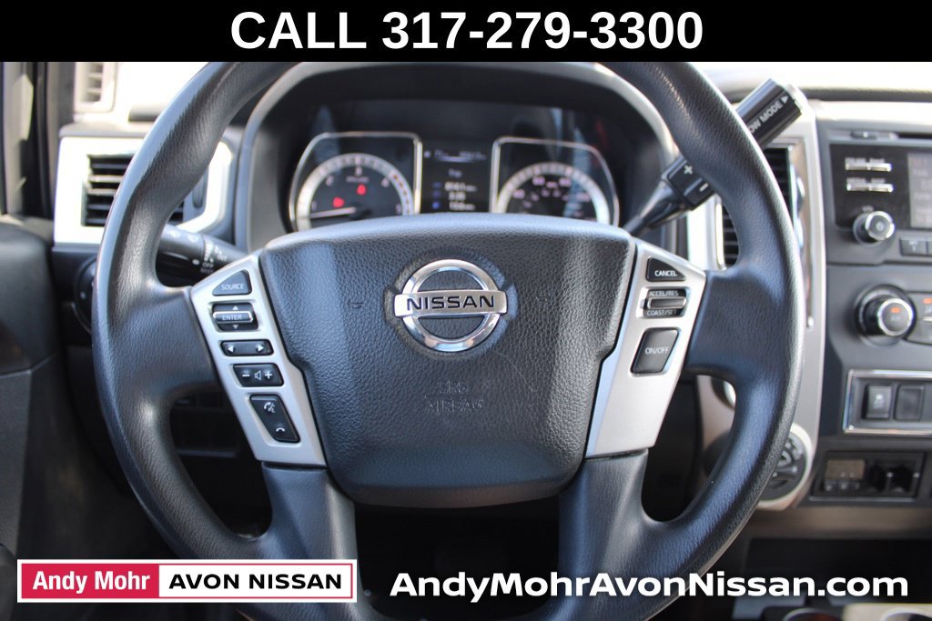 Used 2018 Nissan Titan SV AWD/4WD image 26