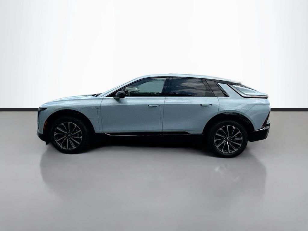 New 2025 Cadillac Lyriq Sport image 8