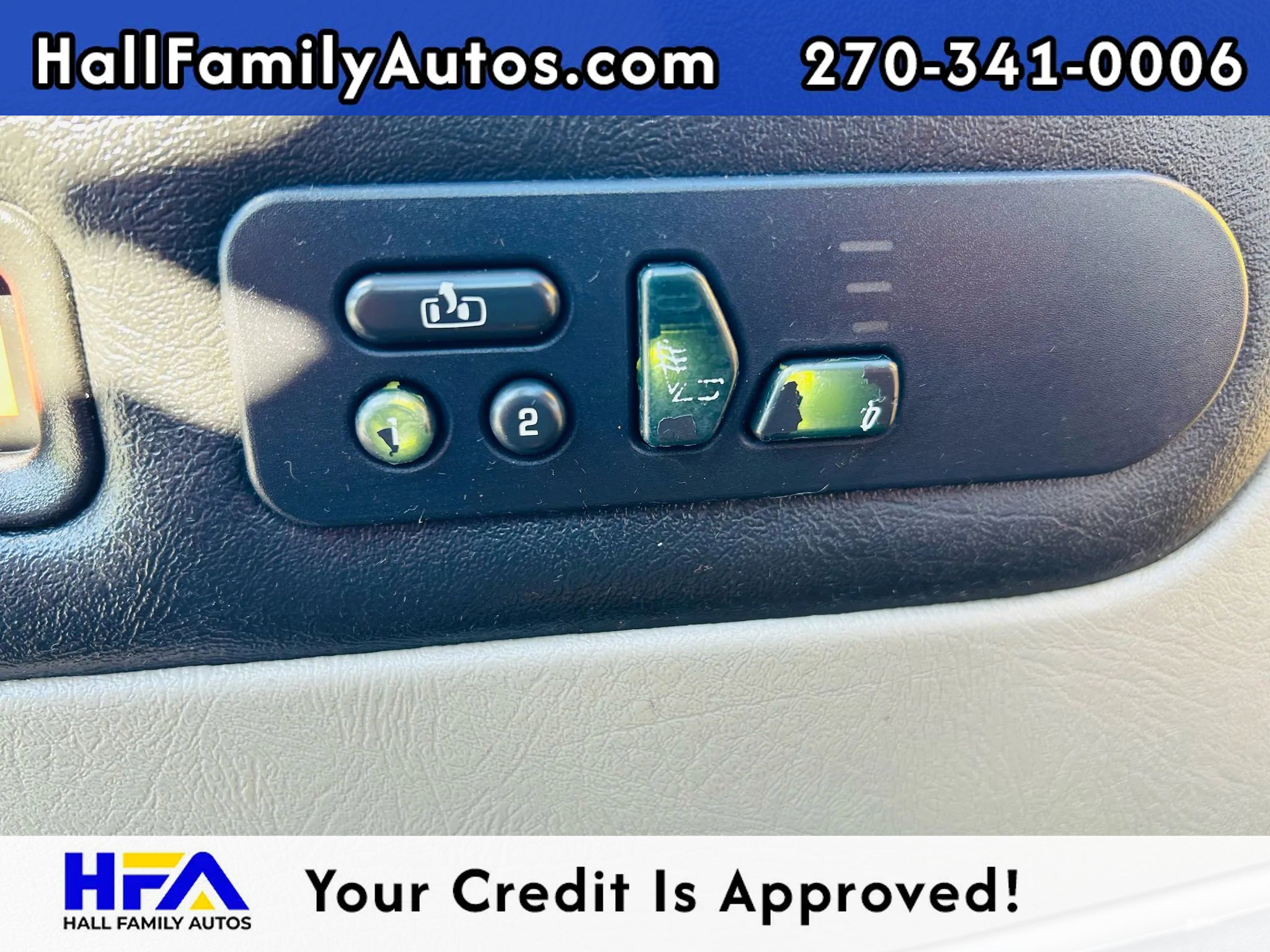 Used 2003 HUMMER H2 w/ Preferred Equipment Group image 16