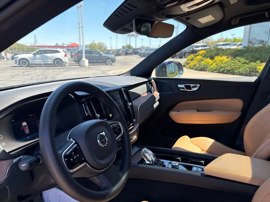Certified 2023 Volvo XC60 B6 Ultimate AWD/4WD image 18