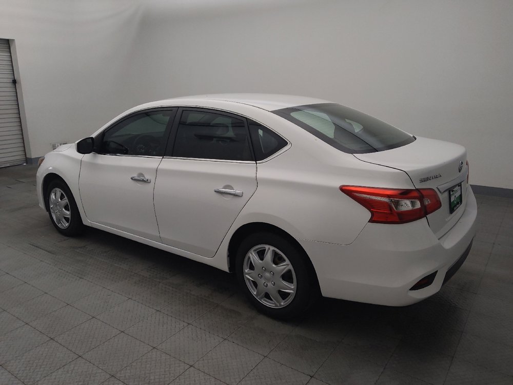 Used 2019 Nissan Sentra S image 3