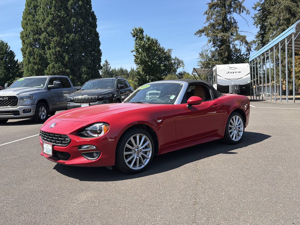 Used 2020 FIAT 124 Spider Lusso w/ Convenience Group