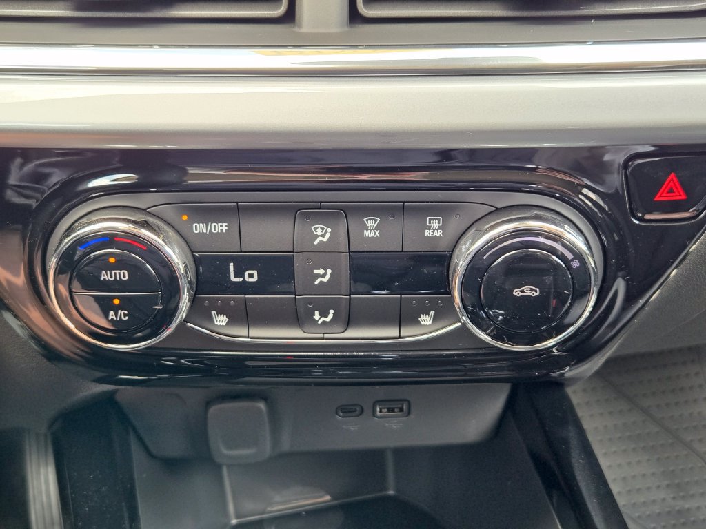 New 2026 Chevrolet Trax LT w/ Driver Confidence Package FWD image 17