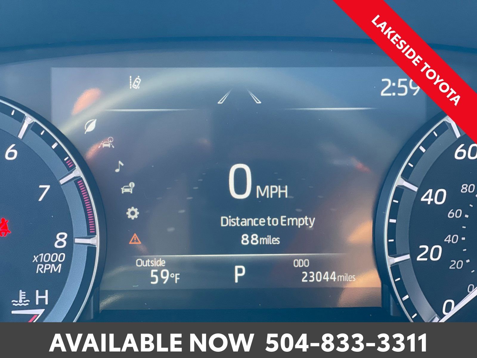 Used 2021 Toyota Highlander XLE image 38