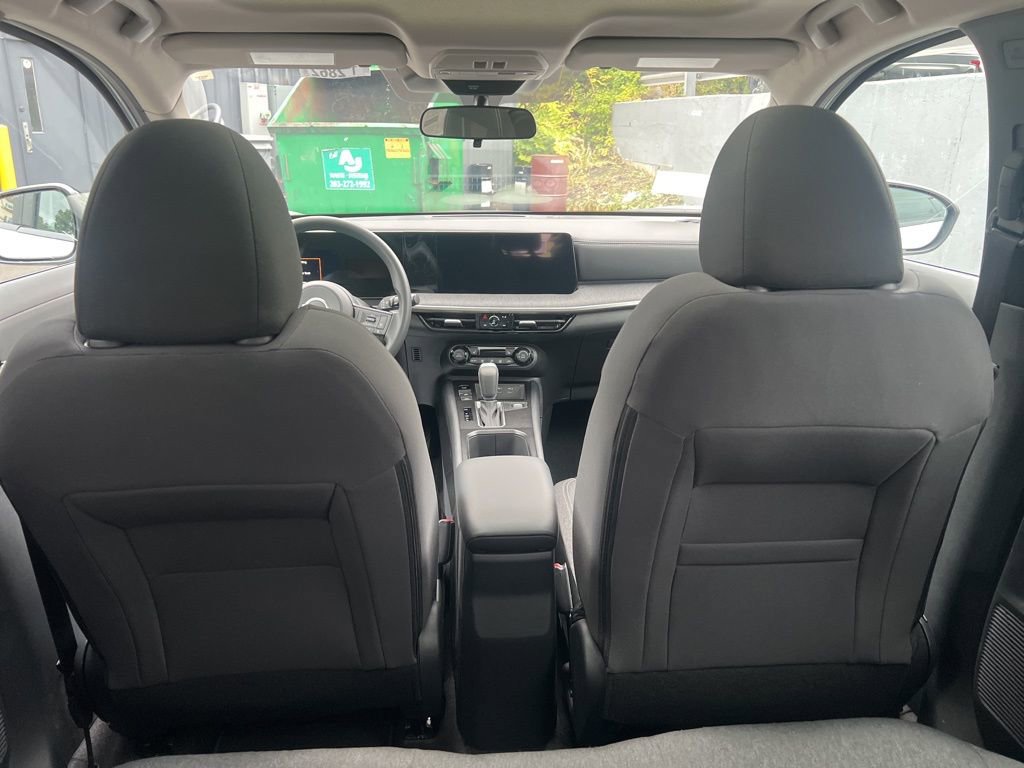 New 2026 Nissan Kicks SV image 21