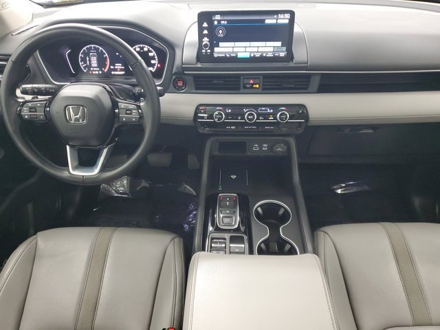 Certified 2024 Honda Pilot Touring image 9