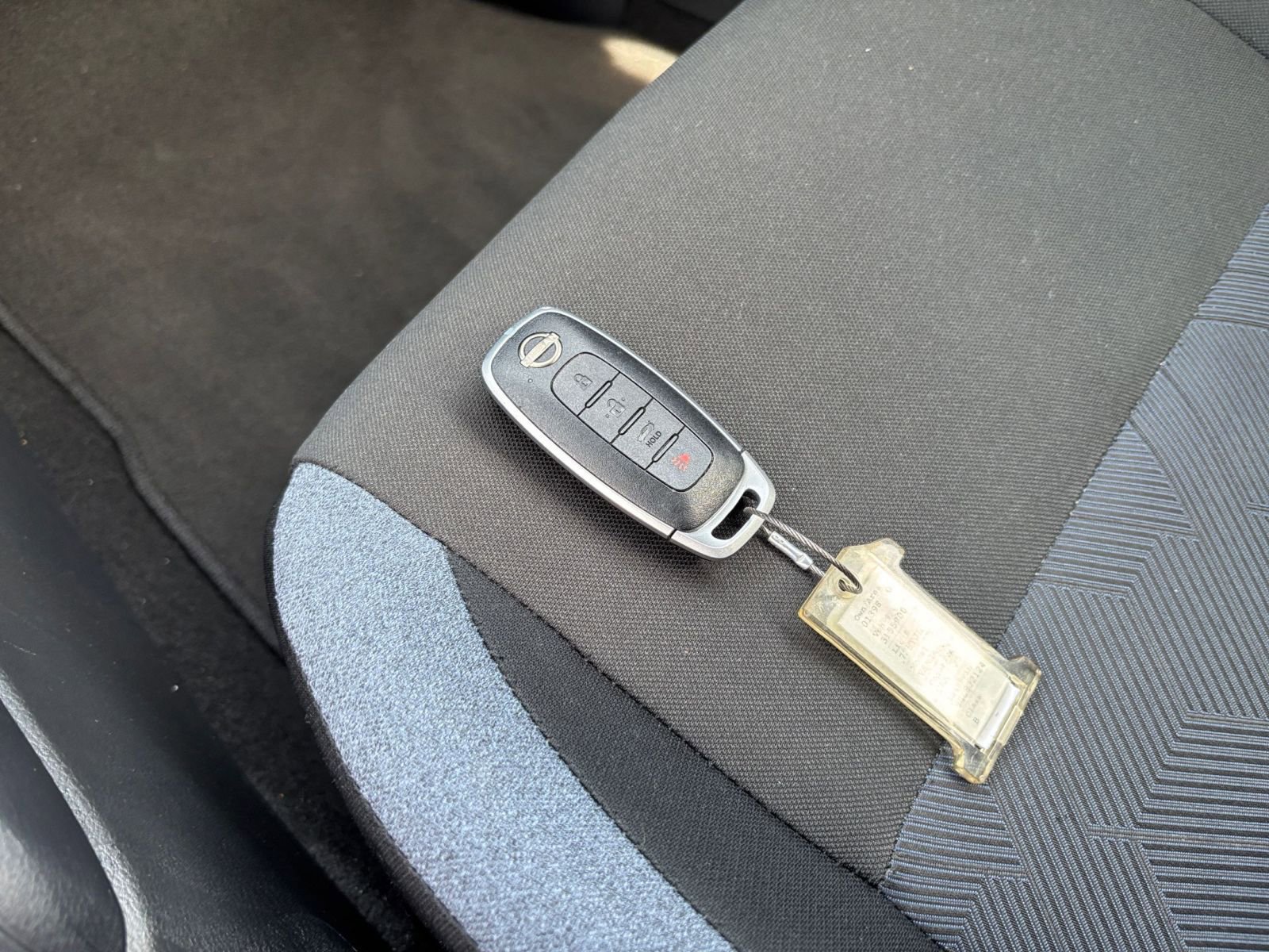 Used 2025 Nissan Versa SV FWD image 21