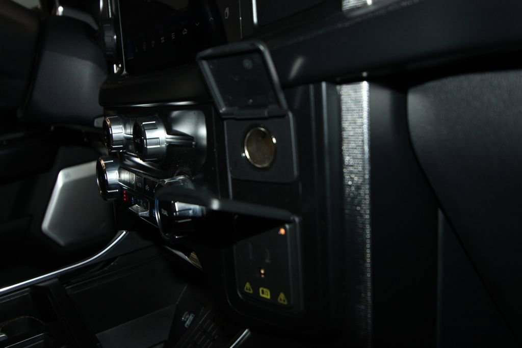 Used 2023 Ford F150 Platinum w/ Equipment Group 701A High image 26