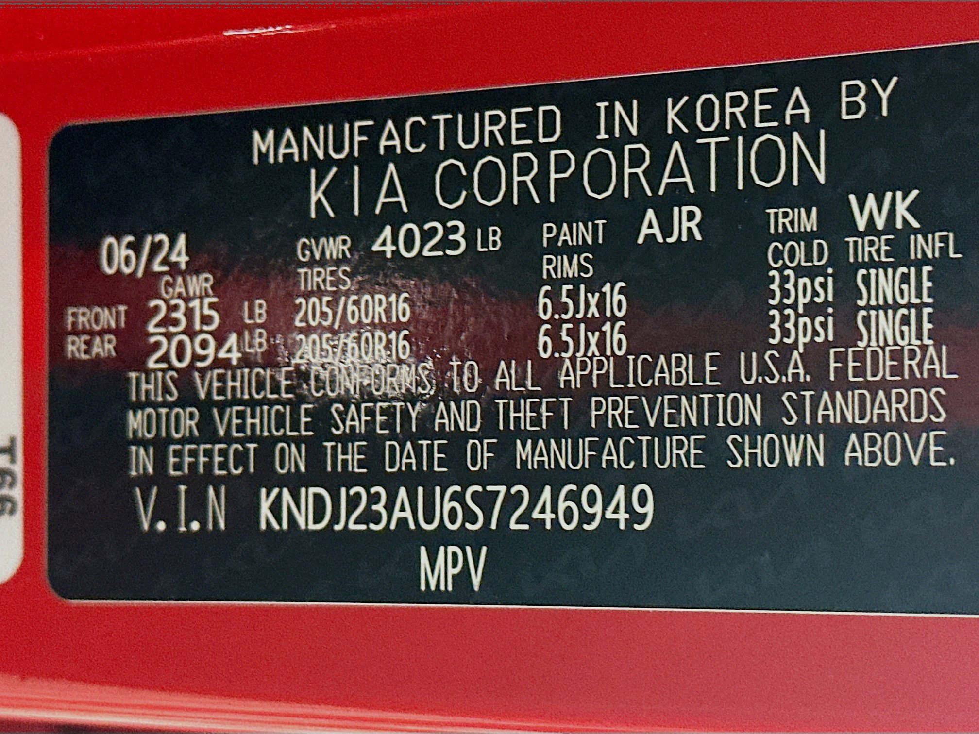 Used 2025 Kia Soul LX w/ LX Technology Package FWD image 12