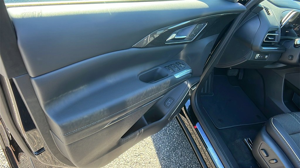 New 2026 Chevrolet Traverse High Country image 11