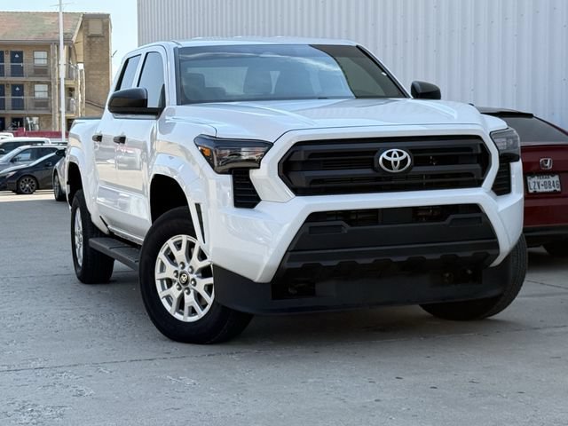 Used 2024 Toyota Tacoma SR AWD/4WD image 2