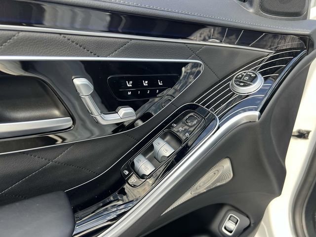 Used 2024 Mercedes-Benz S 580 4MATIC Sedan image 13