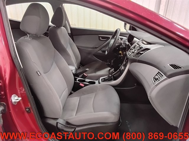 Used 2014 Hyundai Elantra SE FWD image 14