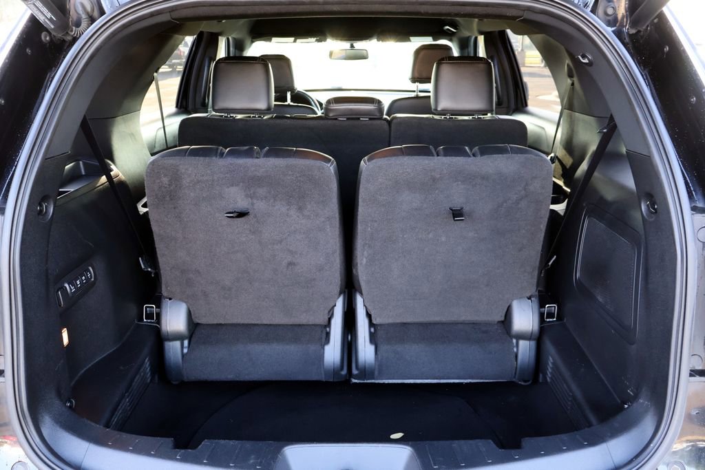 Certified 2017 Ford Explorer Limited AWD/4WD image 24