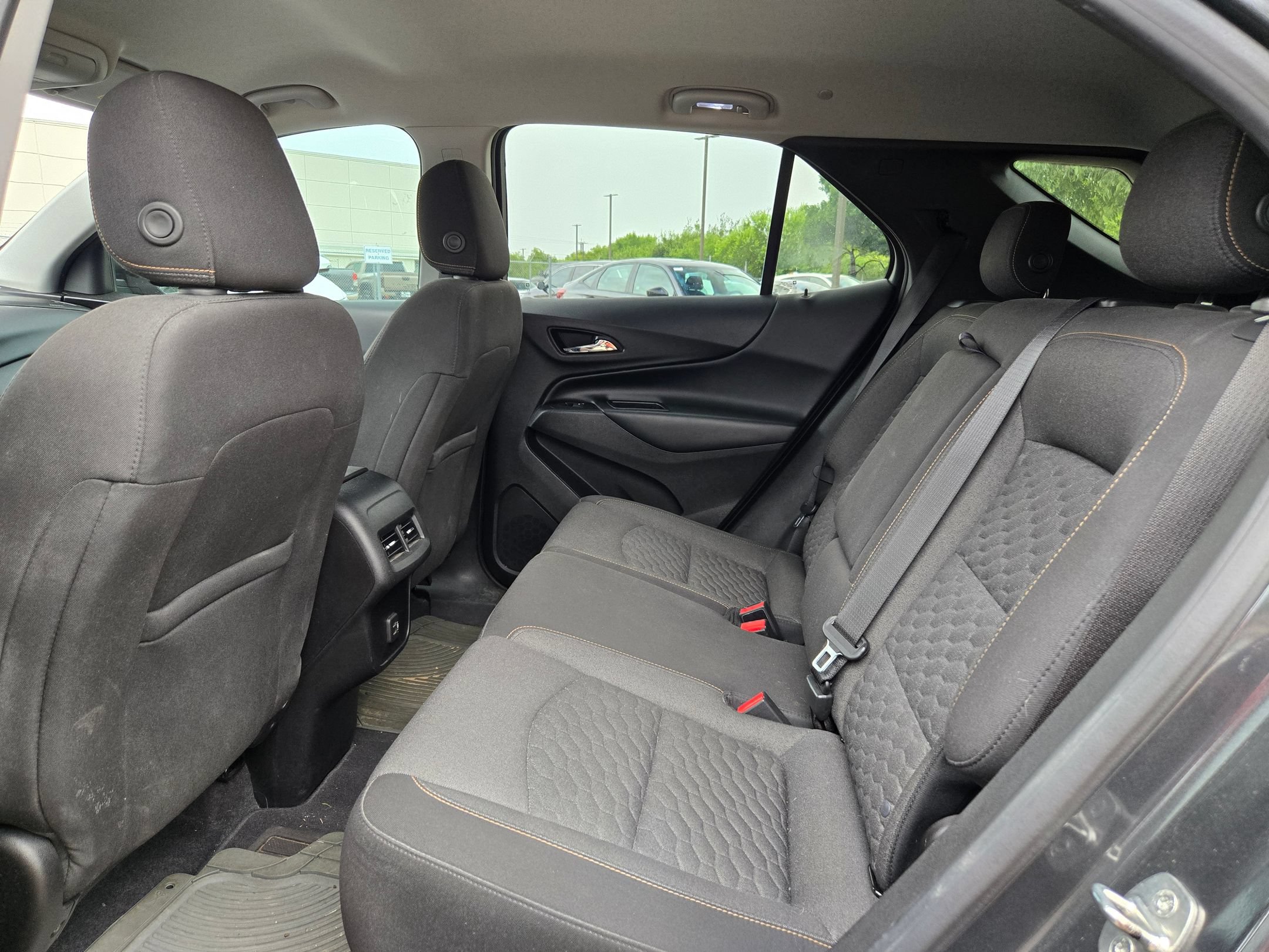 Used 2019 Chevrolet Equinox LT FWD image 11