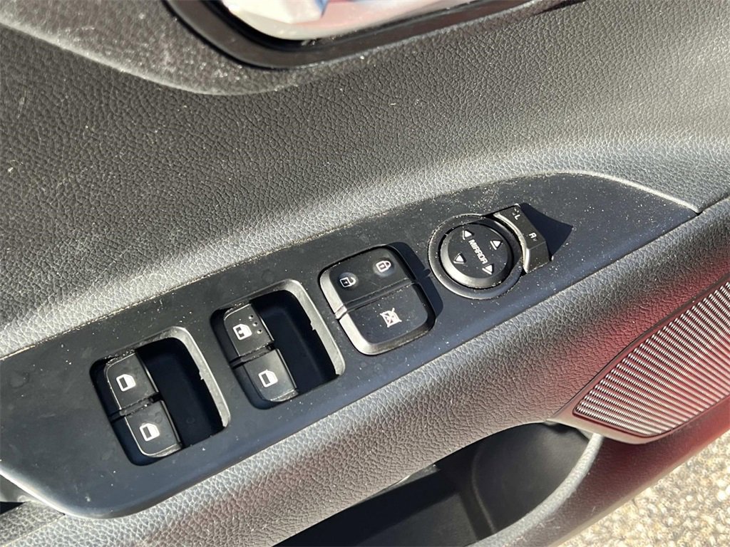 Used 2023 Kia Rio S image 13