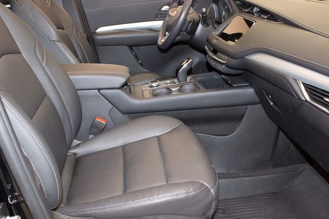 Used 2023 Cadillac XT4 Premium Luxury w/ Enhanced Visibility Package image 10