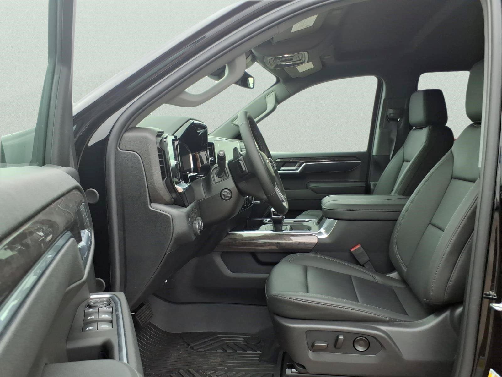 New 2026 Chevrolet Silverado 1500 LTZ AWD/4WD image 15