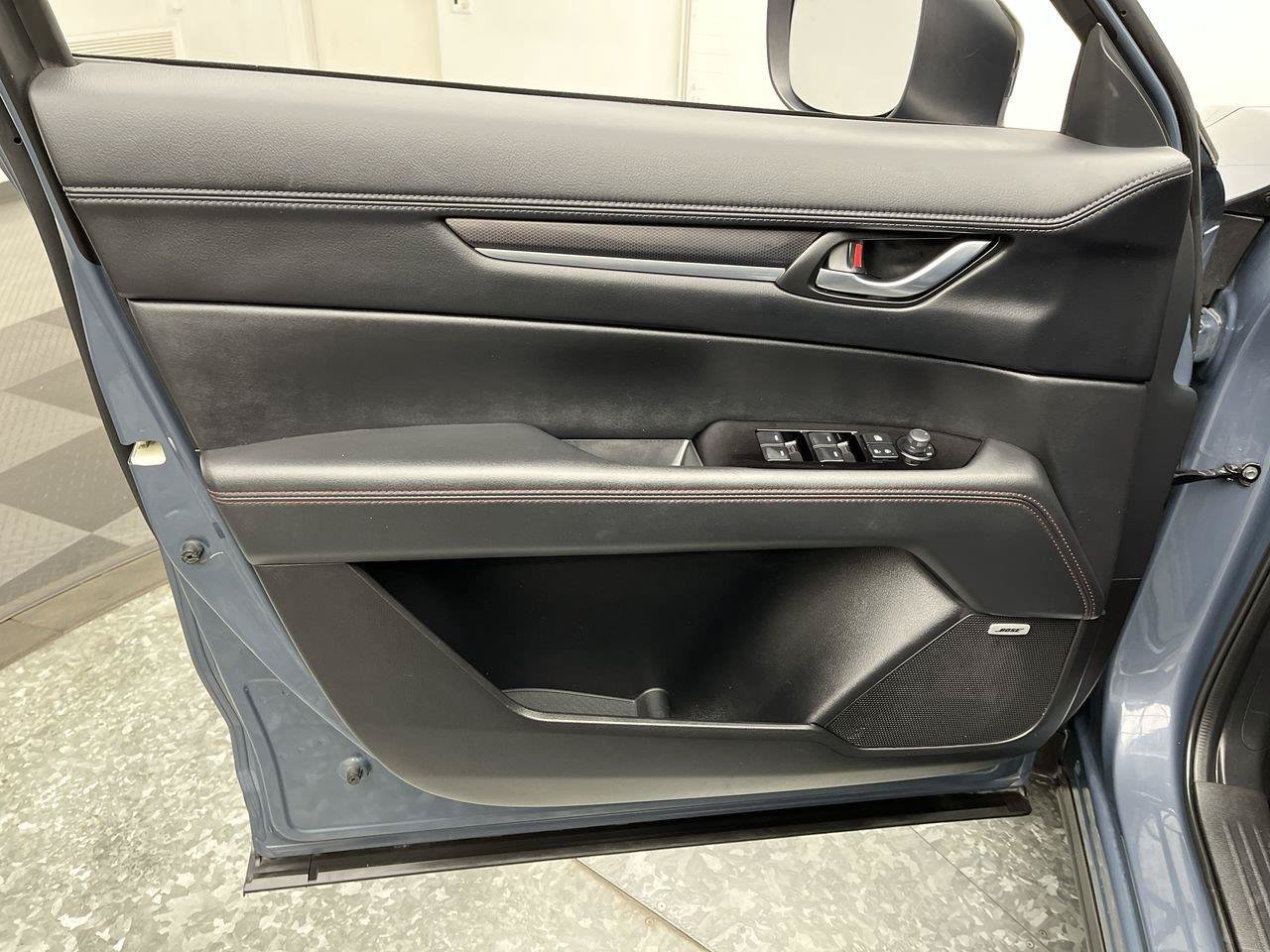 Certified 2025 MAZDA CX-5 Carbon Edition AWD/4WD image 8