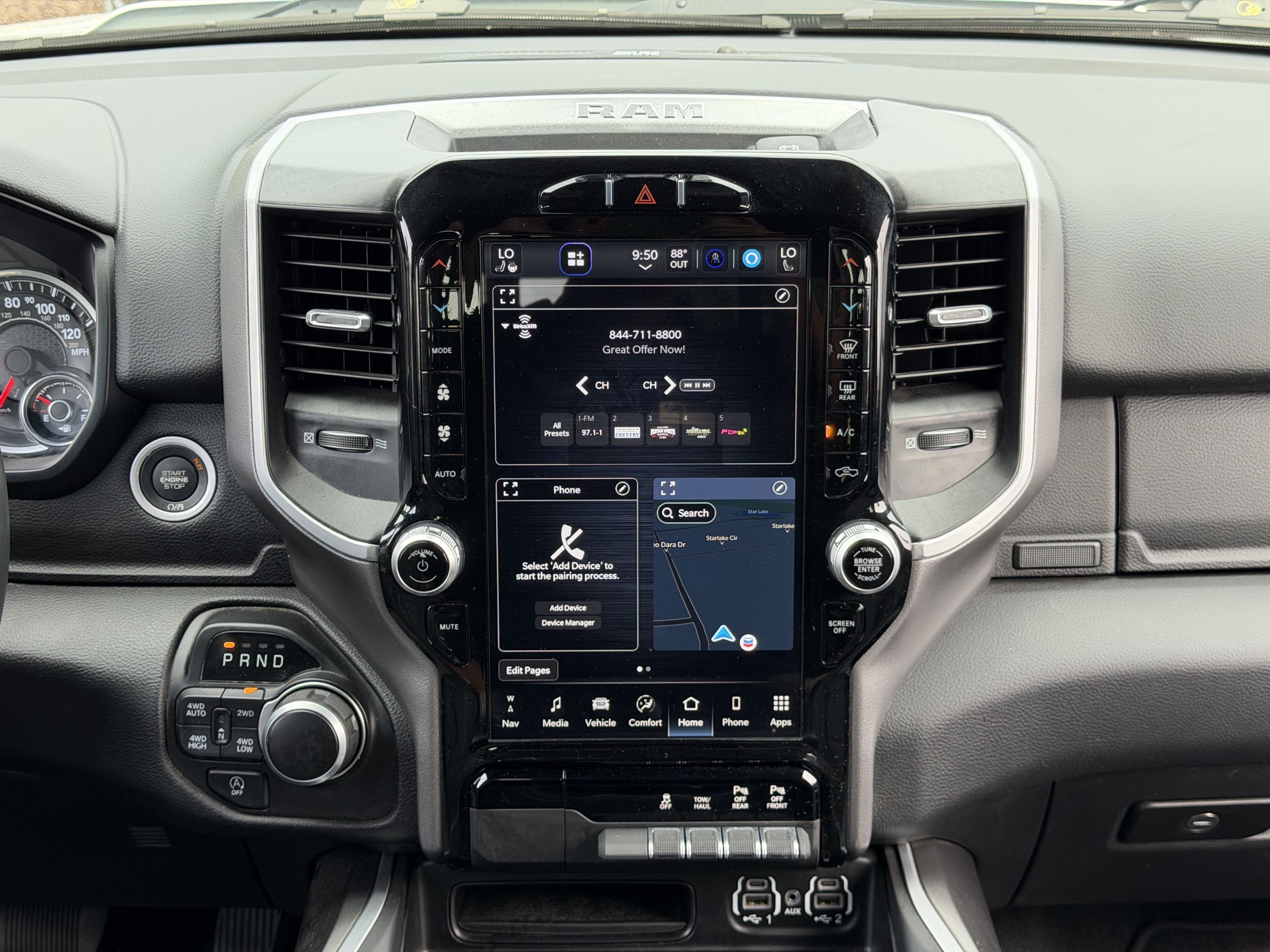 Used 2023 RAM 1500 Big Horn AWD/4WD image 30