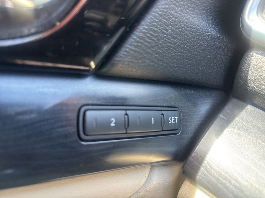 Used 2023 Nissan Maxima Platinum w/ Sport Mat Group image 16