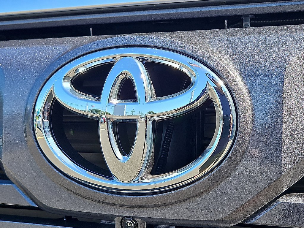 New 2026 Toyota Tundra Limited AWD/4WD image 21
