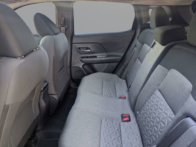 Used 2026 Nissan Kicks SV w/ SV Premium Package FWD image 13