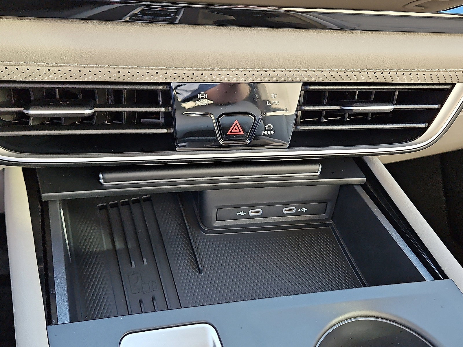 New 2026 Volkswagen Atlas SE image 16