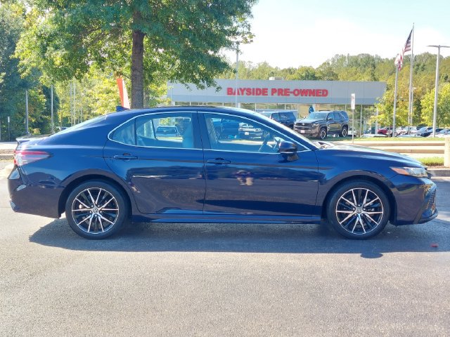 Certified 2022 Toyota Camry SE w/ Cold Weather Package AWD/4WD image 24