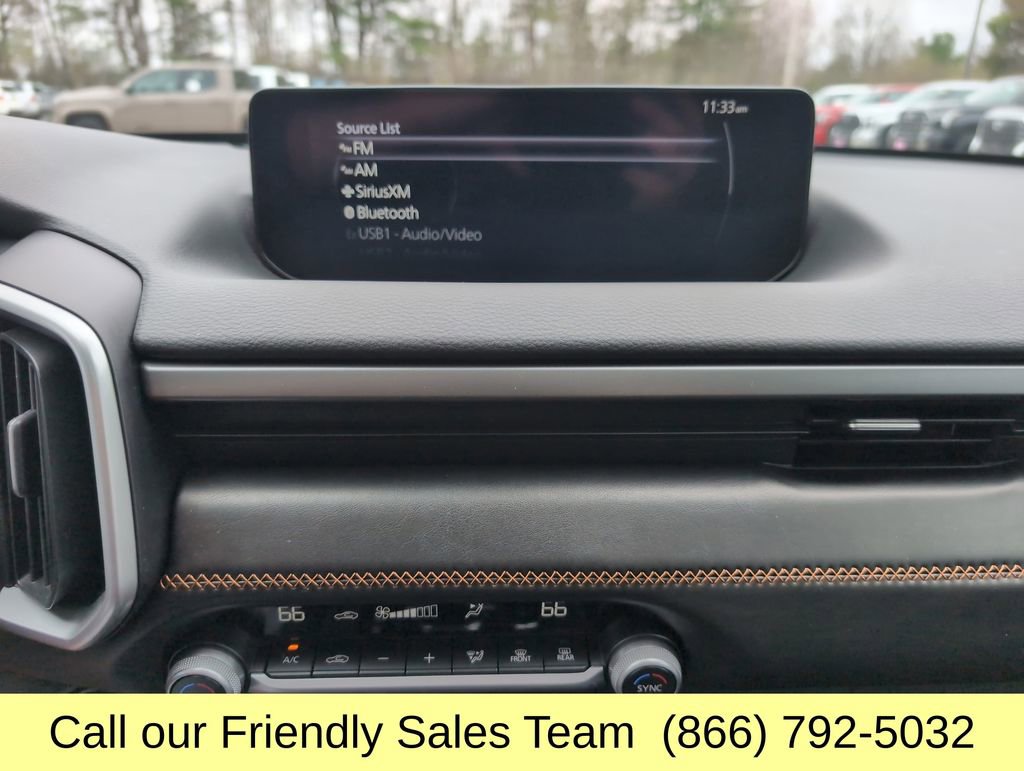 Used 2025 MAZDA CX-50 AWD 2.5 Hybrid w/ Premium Pkg image 19