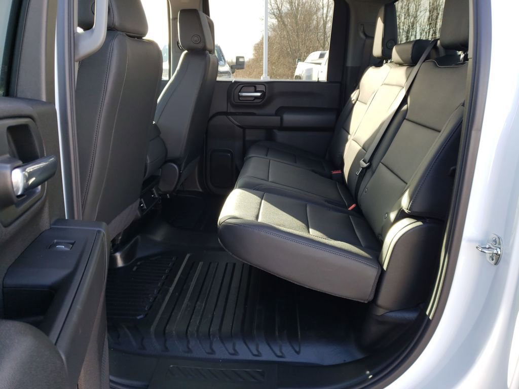 New 2026 Chevrolet Silverado 3500 W/T image 21