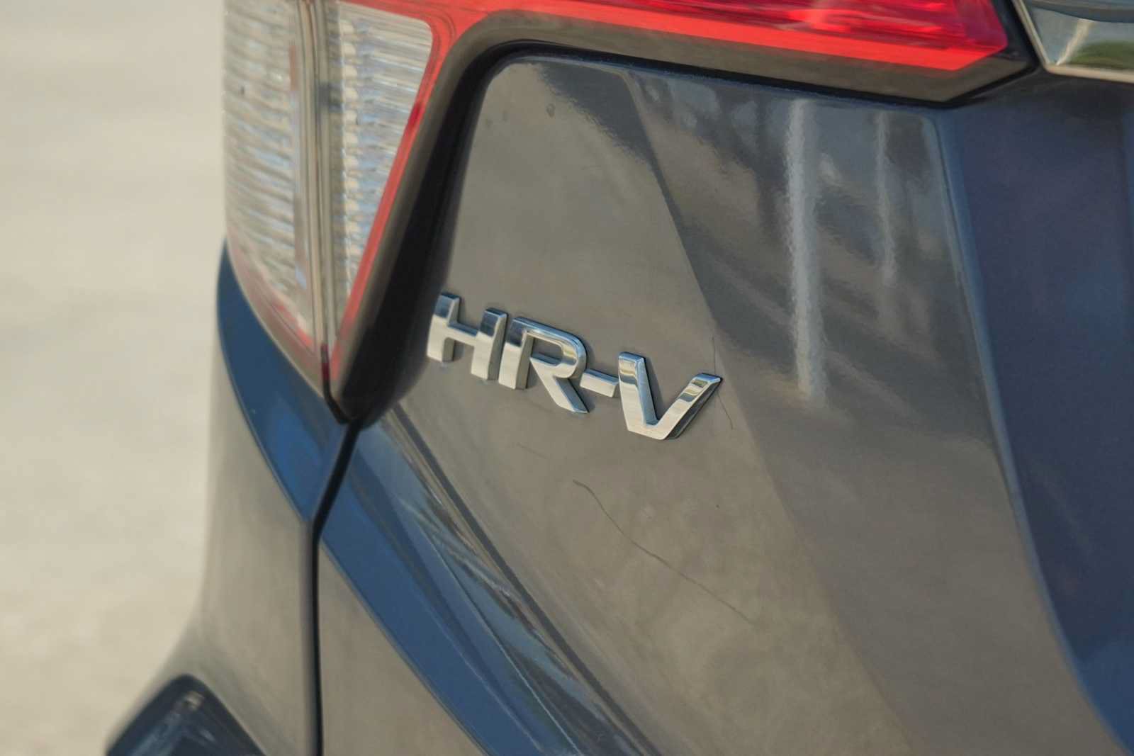 Used 2022 Honda HR-V LX image 8