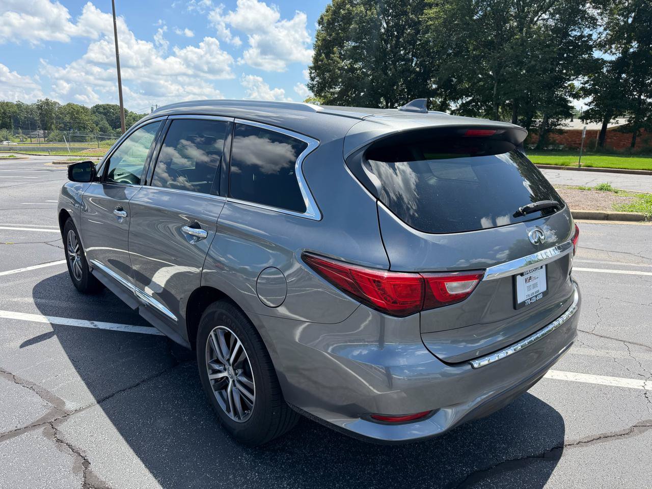 Used 2018 INFINITI QX60 Luxe w/ Premium Package AWD/4WD image 7