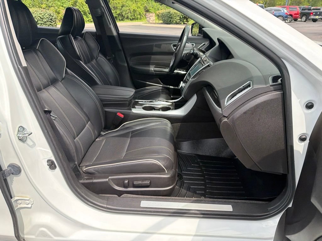 Used 2018 Acura TLX w/ Technology Package FWD image 48