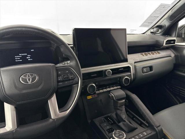 Certified 2025 Toyota 4Runner Trailhunter AWD/4WD image 33