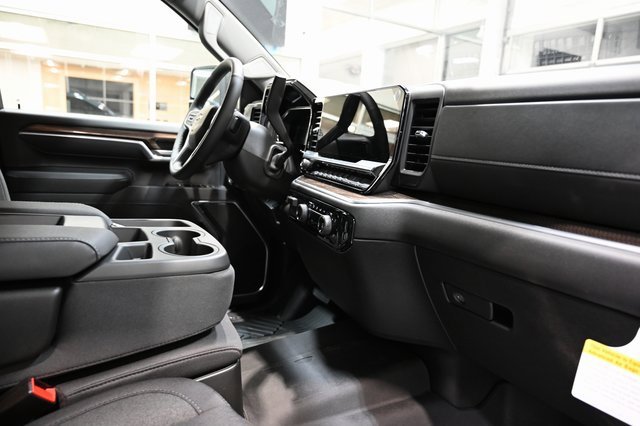 New 2026 Chevrolet Silverado 2500 LT w/ All Star Edition image 15