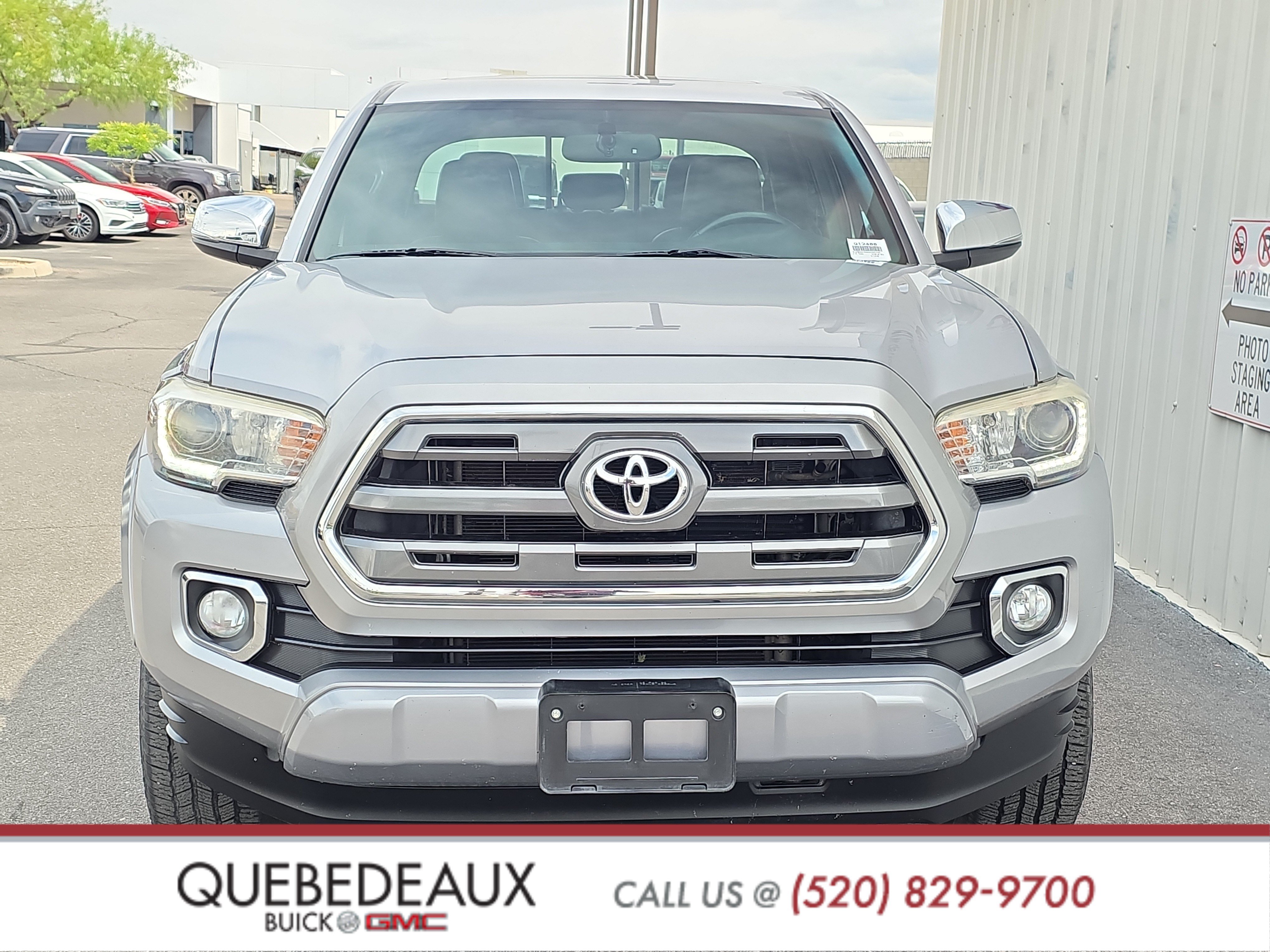 Used 2017 Toyota Tacoma Limited w/ Tow Package RWD image 2