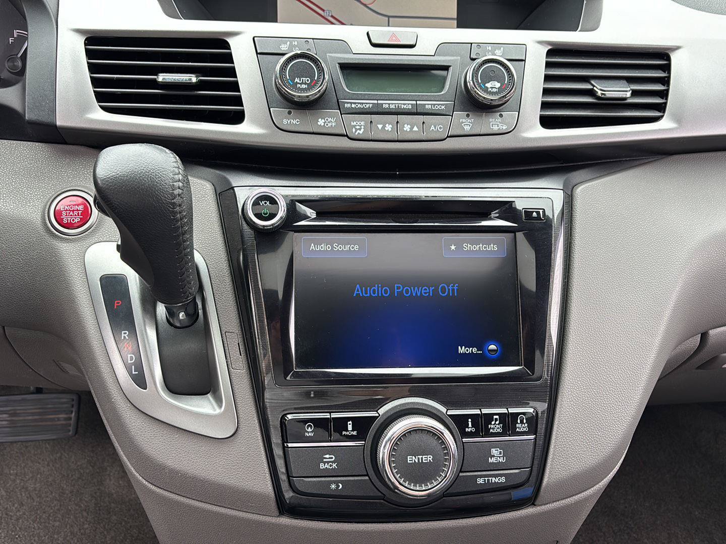 Used 2015 Honda Odyssey Touring Elite image 33