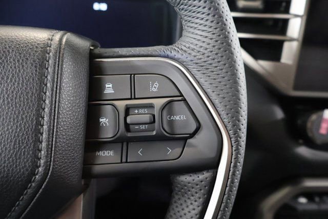 New 2026 Toyota Tundra Limited AWD/4WD image 16