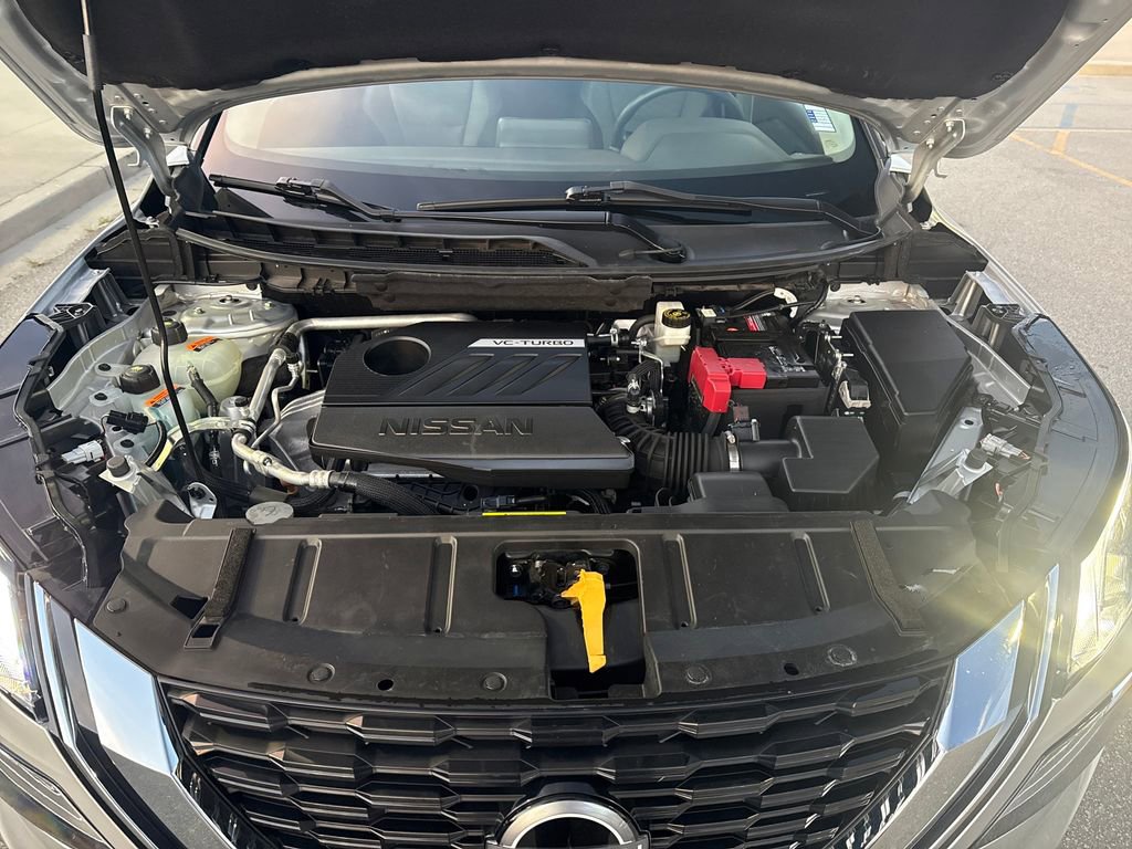Used 2023 Nissan Rogue SV FWD image 11