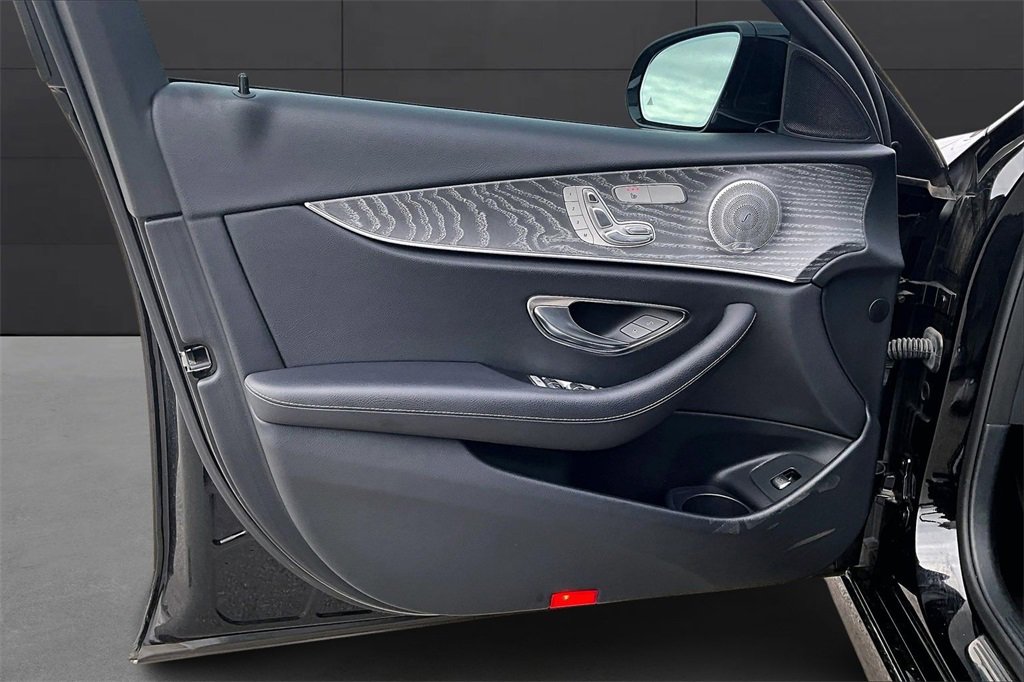 Used 2021 Mercedes-Benz E 350 4MATIC Sedan image 14