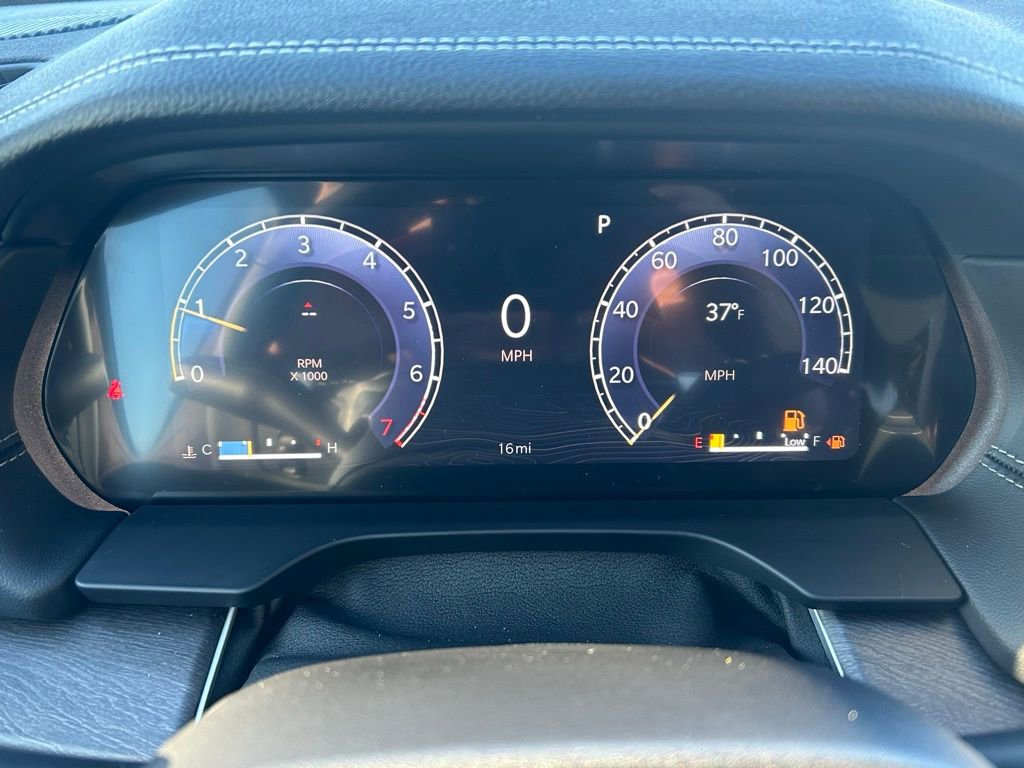 New 2025 Jeep Grand Cherokee Limited image 11