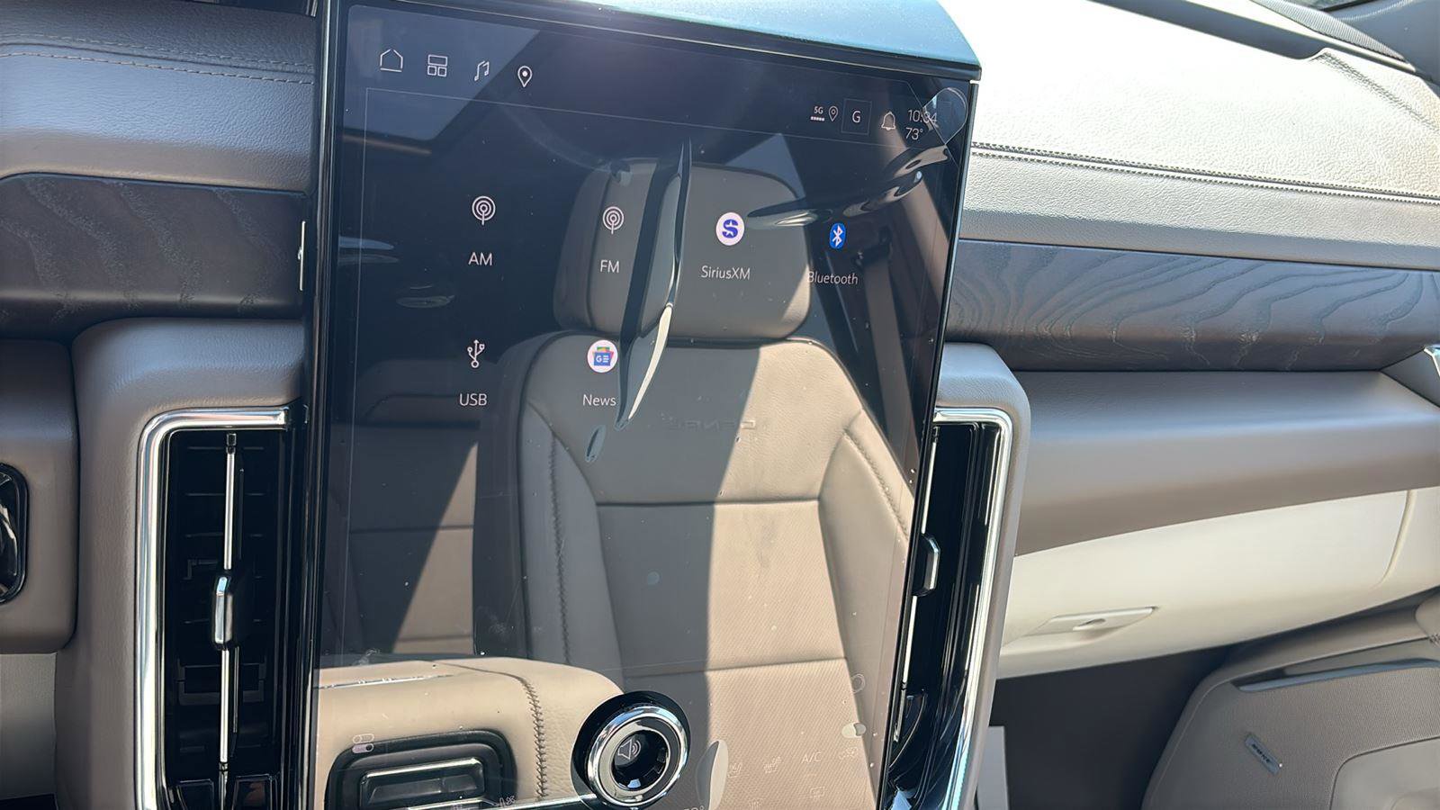 New 2026 GMC Yukon XL Denali w/ Denali Reserve Package image 37