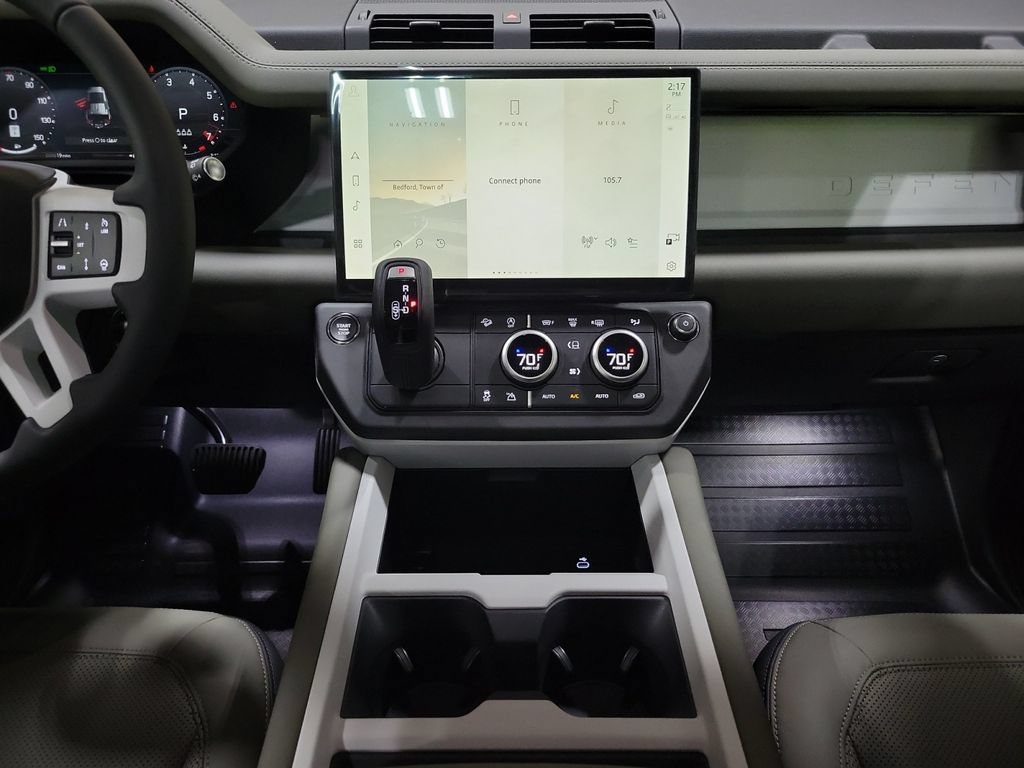 New 2026 Land Rover Defender 110 S AWD/4WD image 25