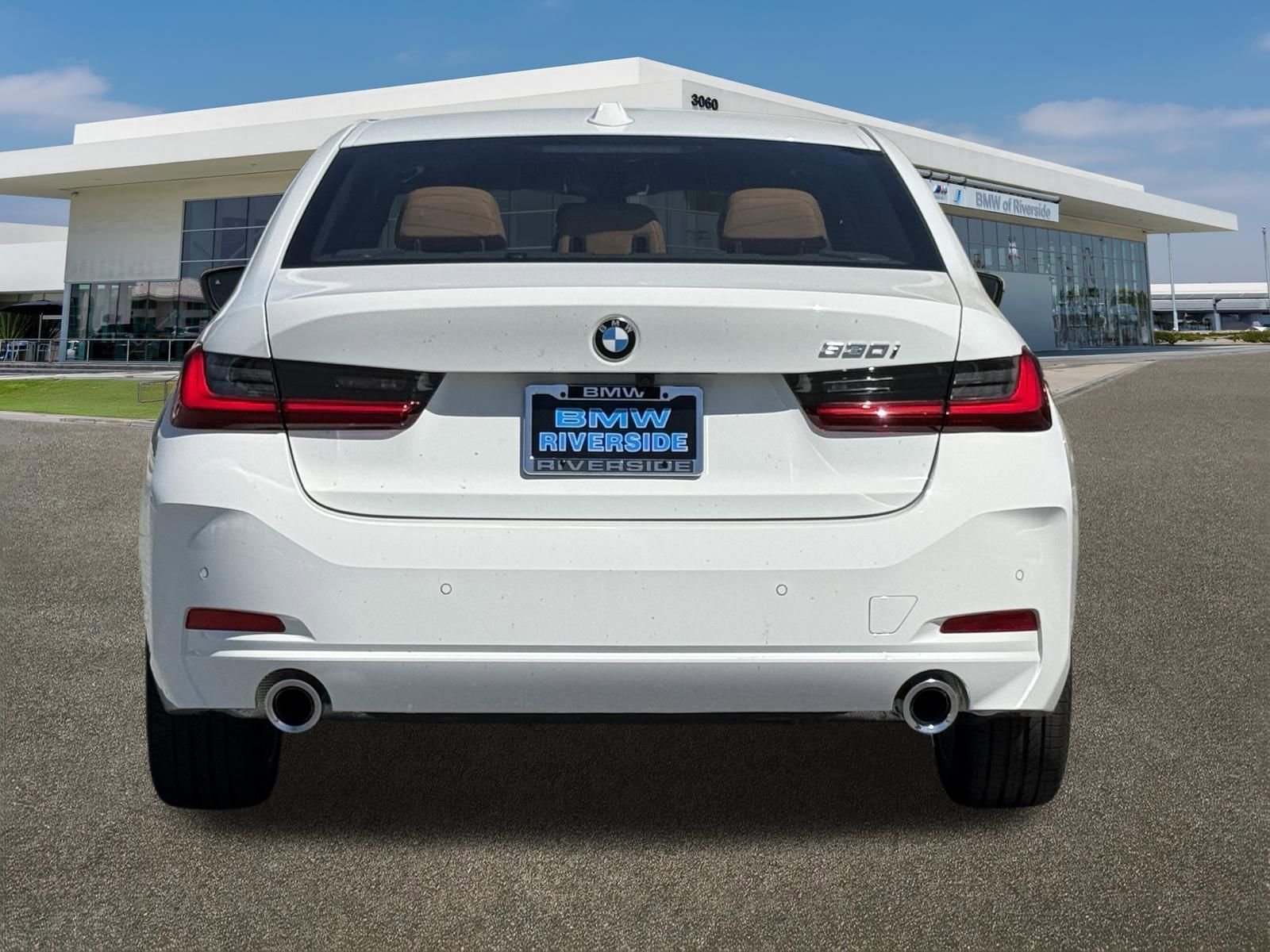 New 2026 BMW 330i Sedan image 9