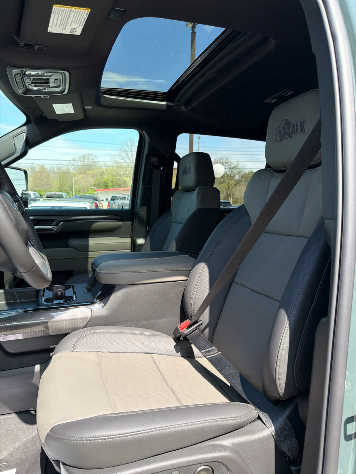 New 2026 Chevrolet Silverado 2500 ZR2 w/ ZR2 Bison Edition image 17