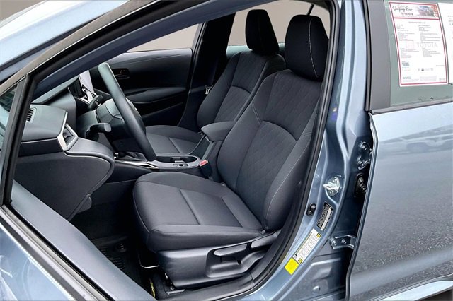 Used 2024 Toyota Corolla LE image 18